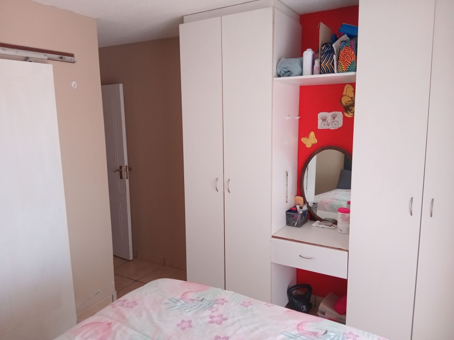 2 Bedroom Property for Sale in Heiderand Western Cape